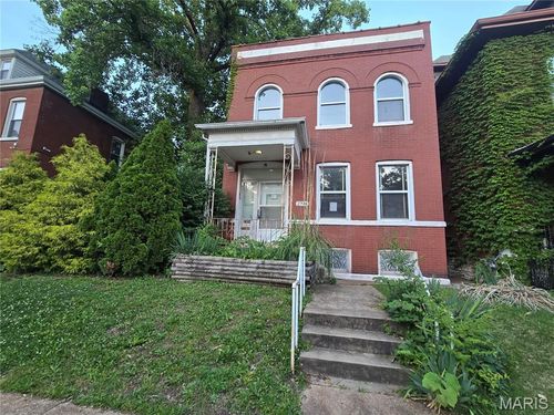 2704 Virginia Avenue, St Louis, MO, 63118 | Card Image