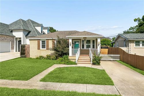 918 Aurora Ave, Metairie, LA, 70005-2004 | Card Image