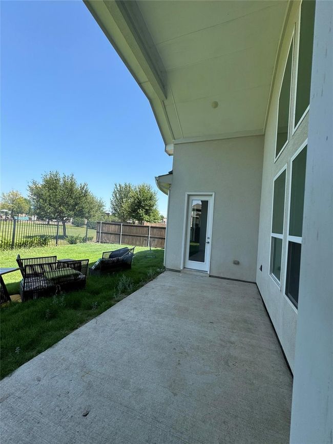 View of patio / terrace | Image 15