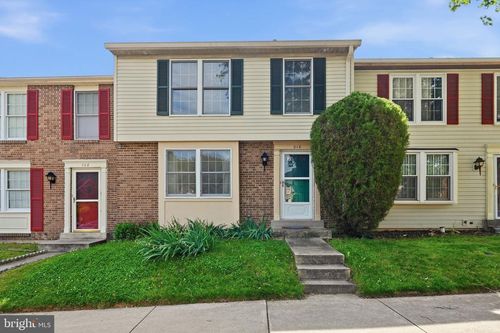 210 Curry Ford Ln, GAITHERSBURG, MD, 20878-2752 | Card Image