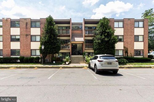 apt-301-10725 West Dr, FAIRFAX, VA, 22030-4282 | Card Image
