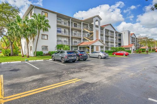 409q-1400 Sw 124th Ter, Pembroke Pines, FL, 33027 | Card Image