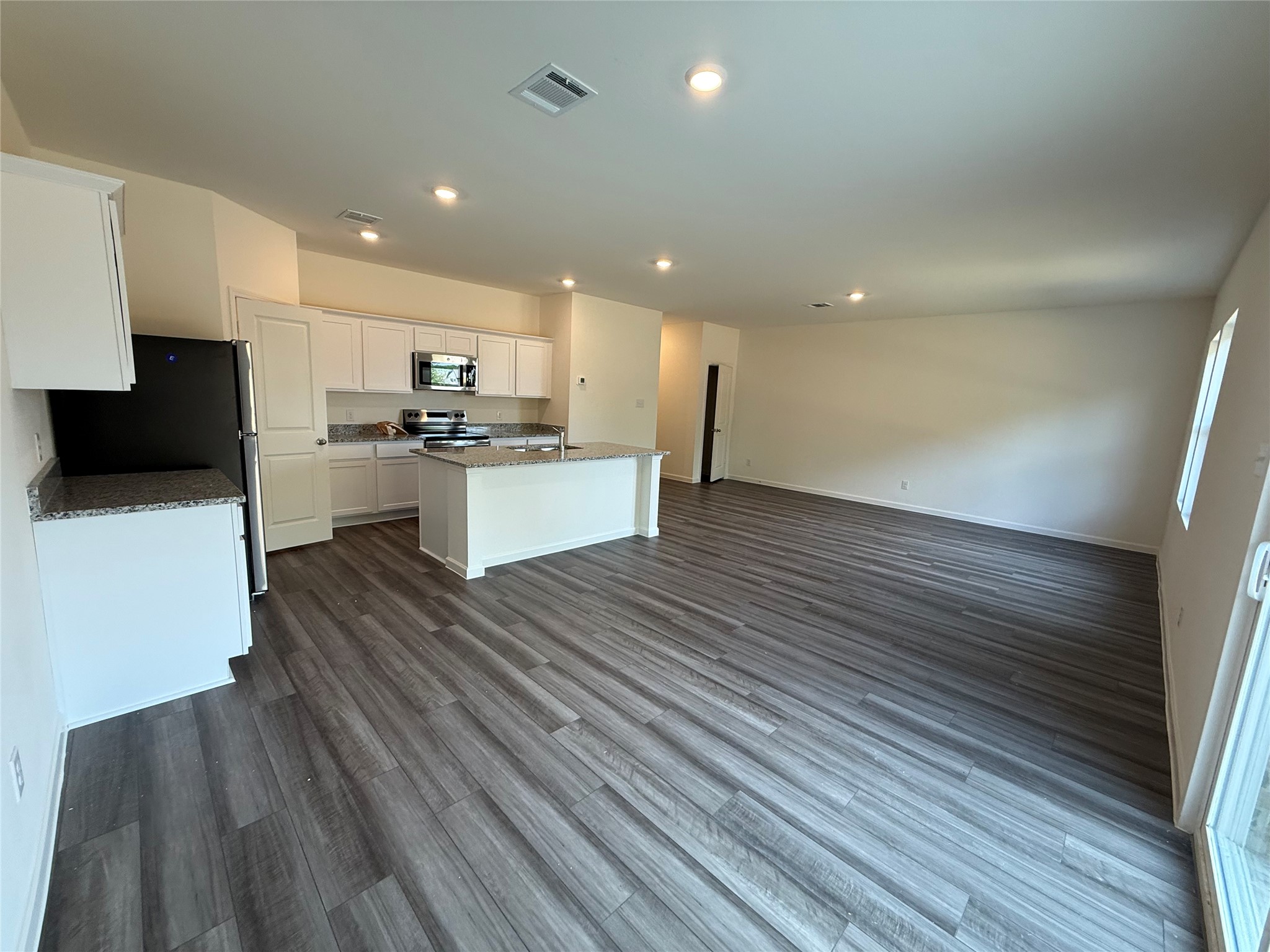 Residential Lease in Melissa 4