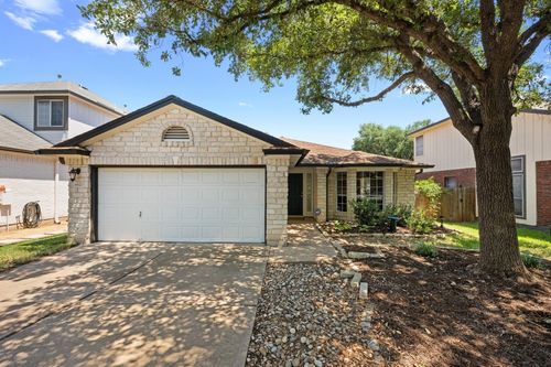 4620 Hoffman Dr, Austin, TX, 78749-3600 | Card Image