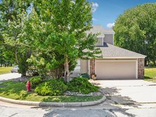 102 Aspen, Pryor, OK, 74361-9000 | Card Image