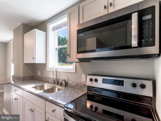 2450 Happy Creek Rd, House other with 3 bedrooms, 2 bathrooms and null parking in FRONT ROYAL VA | Image 18