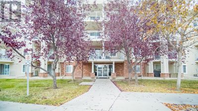 17 Country Village Bay Ne, Condo with 2 bedrooms, 2 bathrooms and 1 parking in Calgary AB | Image 2