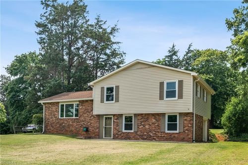 4980 Murray Rd, Winston-Salem, NC, 27106-8618 | Card Image