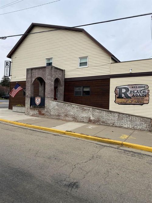 102 E Main St, COBB, WI, 53526-9675 | Card Image