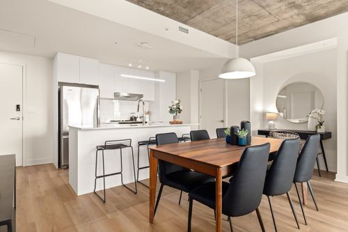 602-300 Av De L'Équinoxe, Brossard, QC, J4Z0B9 | Card Image