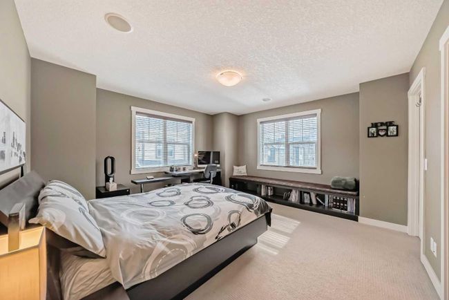 211 Mckenzie Towne Link Se, Home with 2 bedrooms, 2 bathrooms and 2 parking in Calgary AB | Image 13