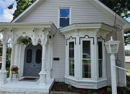 604 E Ohio Ave, Mount Vernon, OH, 43050-3711 | Card Image