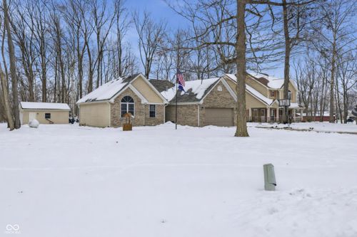 344 Patriots Lndg, Coatesville, IN, 46121-8954 | Card Image