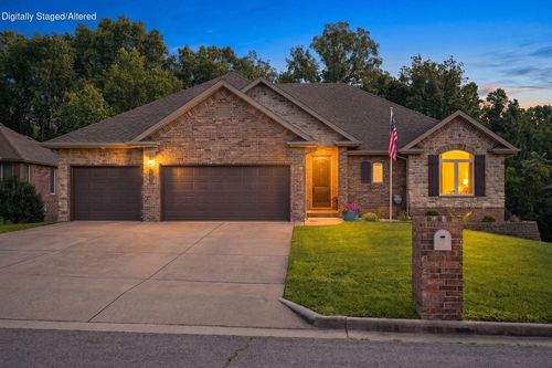 5748 S Winsor Dr, Battlefield, MO, 65619-8312 | Card Image
