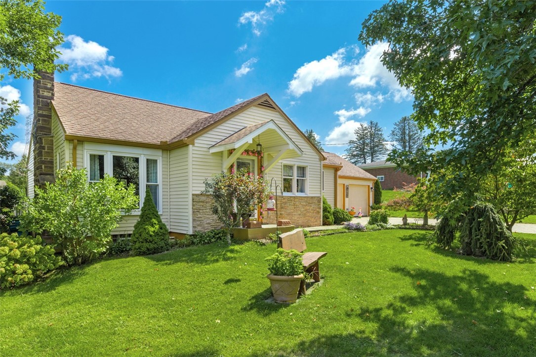 167 Oglevee Ln, Sold in Connellsville - eXp Realty