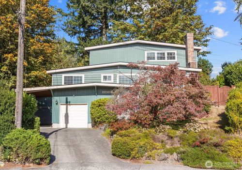 22303 59th Place W, Mountlake Terrace, WA, 98043 | Card Image