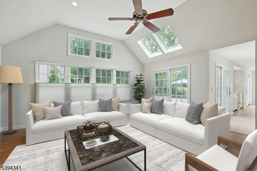 2 Quimby Ln, Mendham, NJ, 07945-1228 | Card Image