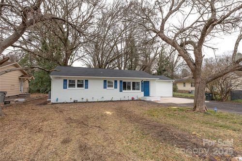 809 Miller St, Gastonia, NC, 28052-5364 | Card Image