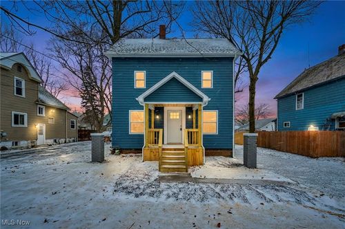 112 Grove Dr, Ashtabula, OH, 44004-7217 | Card Image