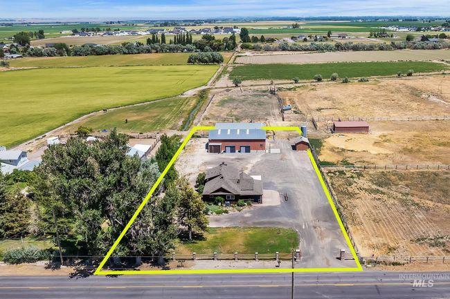 4074 N 2200 E, House other with 3 bedrooms, 2 bathrooms and 1 parking in Filer ID | Image 37