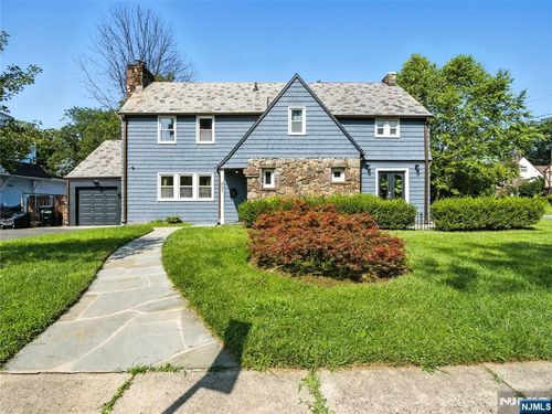 281 Beechwood Ter, Orange, NJ, 07050-3012 | Card Image