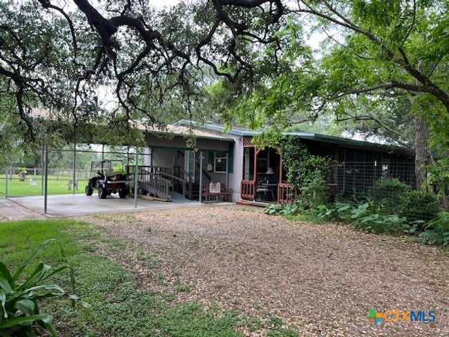 1037 Noll Rd, House other with 3 bedrooms, 3 bathrooms and null parking in Meyersville TX | Image 7