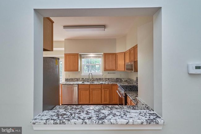 6362 Dakine Cir, Townhouse with 3 bedrooms, 4 bathrooms and null parking in SPRINGFIELD VA | Image 19