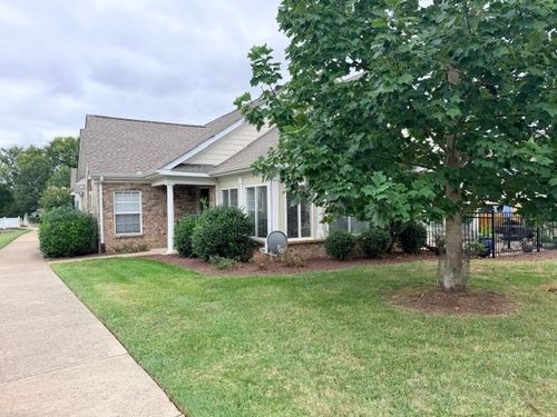 2302-825 Browns Ln, Gallatin, TN, 37066-7477 | Card Image