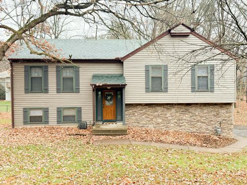 3611 Golf Rd, Eau Claire, WI, 54701-9018 | Card Image