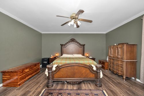 310 N Oxford Cir, Meridianville, AL, 35759-1930 | Card Image