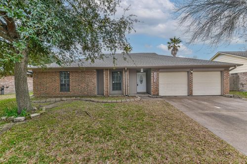 2302 E Clare St, Deer Park, TX, 77536-4010 | Card Image