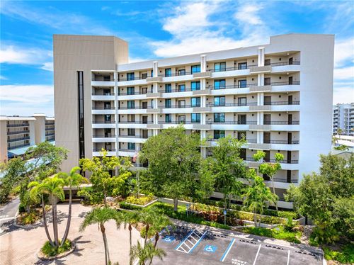 302-5880 Midnight Pass Rd, SARASOTA, FL, 34242-2102 | Card Image