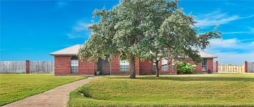 2133 Riata Dr, Corpus Christi, TX, 78418-9208 | Card Image