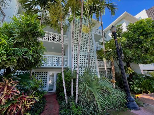 apt-302-1100 11th St, Miami Beach, FL, 33139-4883 | Card Image