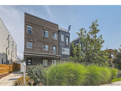 1284 Stuart St, Denver, CO, 80204-1241 | Card Image