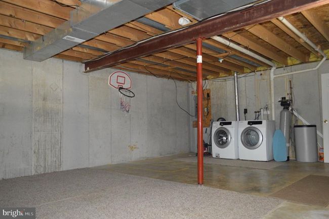 58 N Gala, Townhouse with 3 bedrooms, 1 bathrooms and null parking in Littlestown PA | Image 30