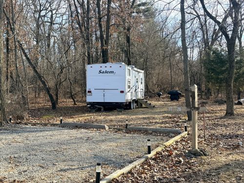 27-28 Woodhaven Dr E, Sublette, IL, 61367 | Card Image