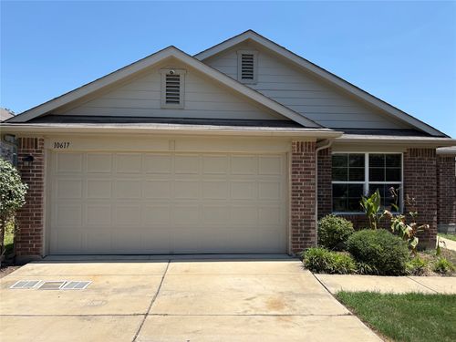 10617 Menominee Falls Ln, Austin, TX, 78754-6122 | Card Image