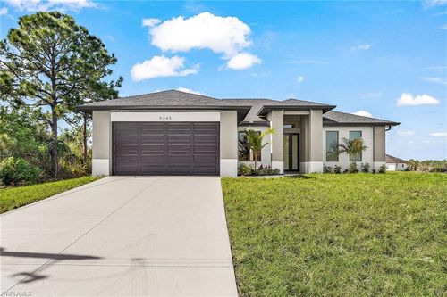 9045 W Broad Cir, Labelle, FL, 33935 | Card Image