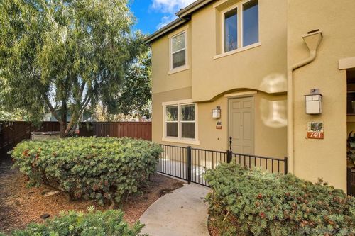 751 Paradise Way, National City, CA, 91950 | Card Image