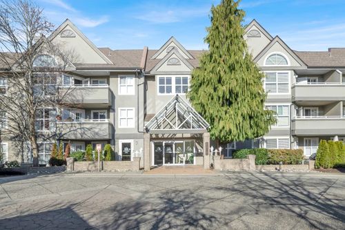 212-6557 121 St, Surrey, BC, V3W1E7 | Card Image