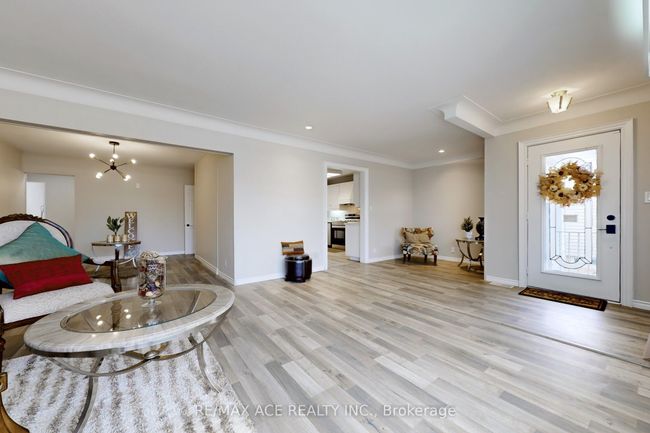 696 Norfolk St N, House other with 5 bedrooms, 3 bathrooms and 4 parking in Simcoe ON | Image 9
