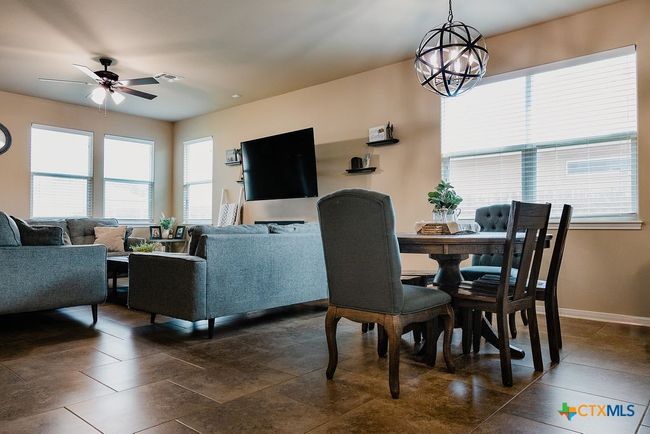 102 Cobble Stone Ct, House other with 5 bedrooms, 4 bathrooms and null parking in Victoria TX | Image 7