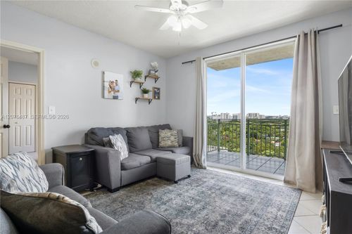 1404-3500 Coral Way, Miami, FL, 33145-3063 | Card Image