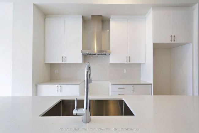 15 Archambault Way, House attached with 4 bedrooms, 4 bathrooms and 1 parking in Vaughan ON | Image 8