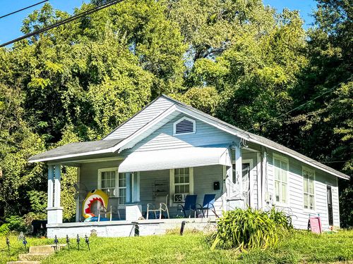 1086 E Trigg Ave, Memphis, TN, 38106-4813 | Card Image