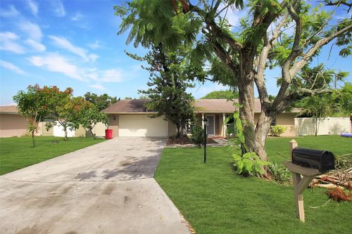 1127 De Leo Dr, SARASOTA, FL, 34243-4418 | Card Image