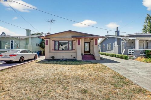 165 Sunnyside Dr, San Leandro, CA, 94577-1838 | Card Image