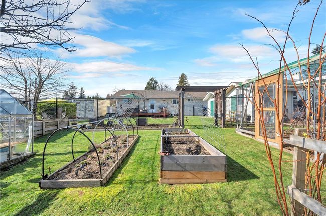 795 Upland Dr, House other with 3 bedrooms, 2 bathrooms and 2 parking in Campbell River BC | Image 35