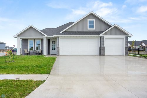 428 Audrey Dr, Mapleton, ND, 58059-4069 | Card Image